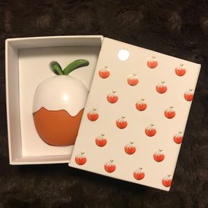❌SOLD❌KKW Kimoji 🍑 Peach